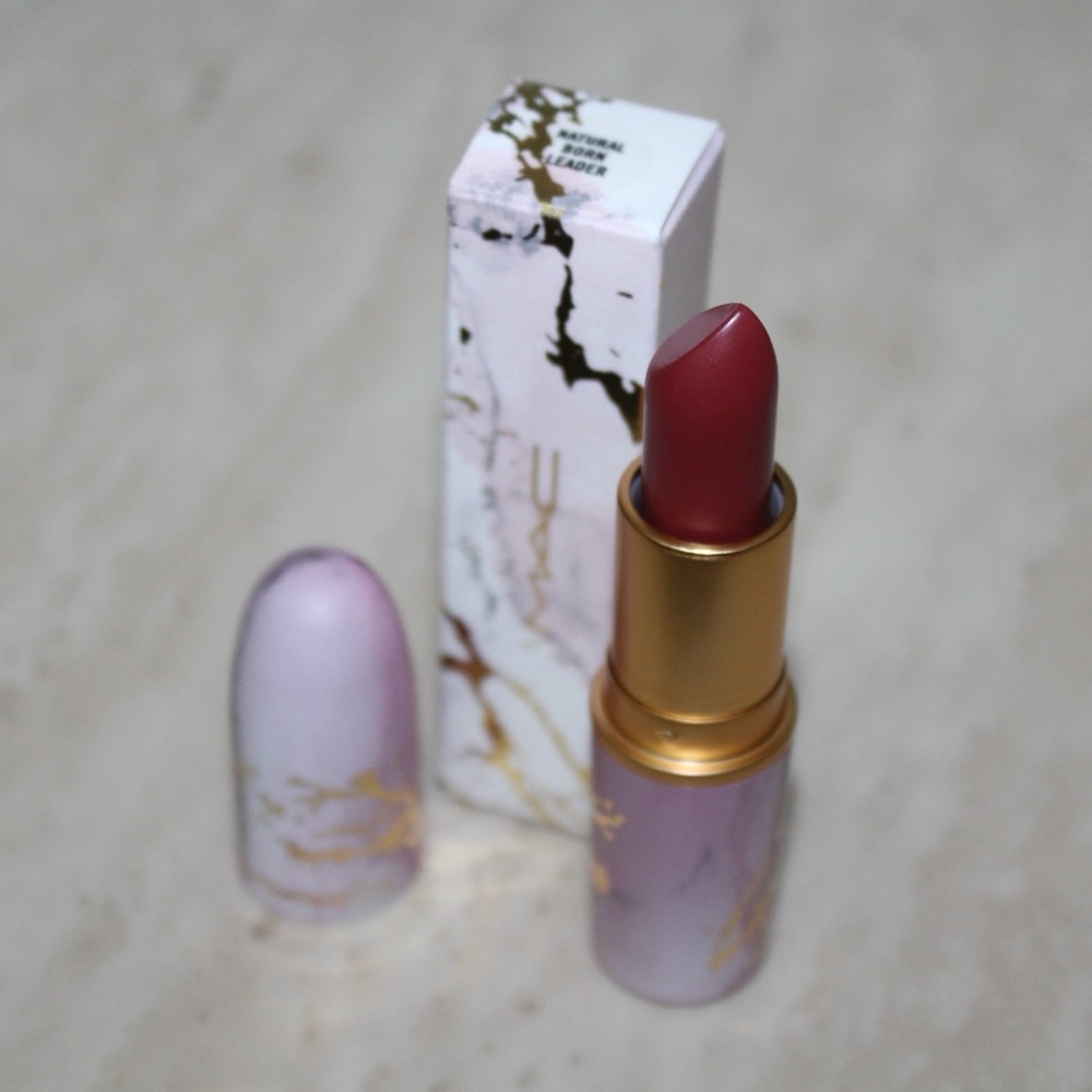MAC Cosmetics Electric Wonder ‘Natural Born Leader’ Matte Lipstick - Picture 13 of 16